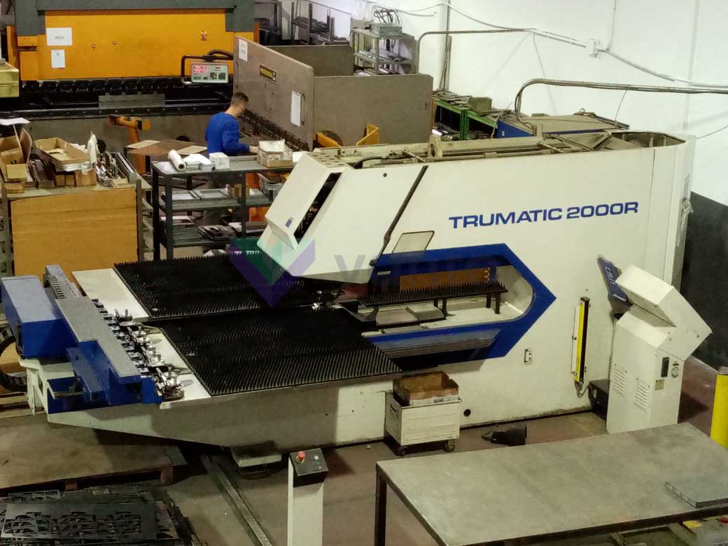 TRUMPF TC 2000 R CNC punching machine (2000) id10302
