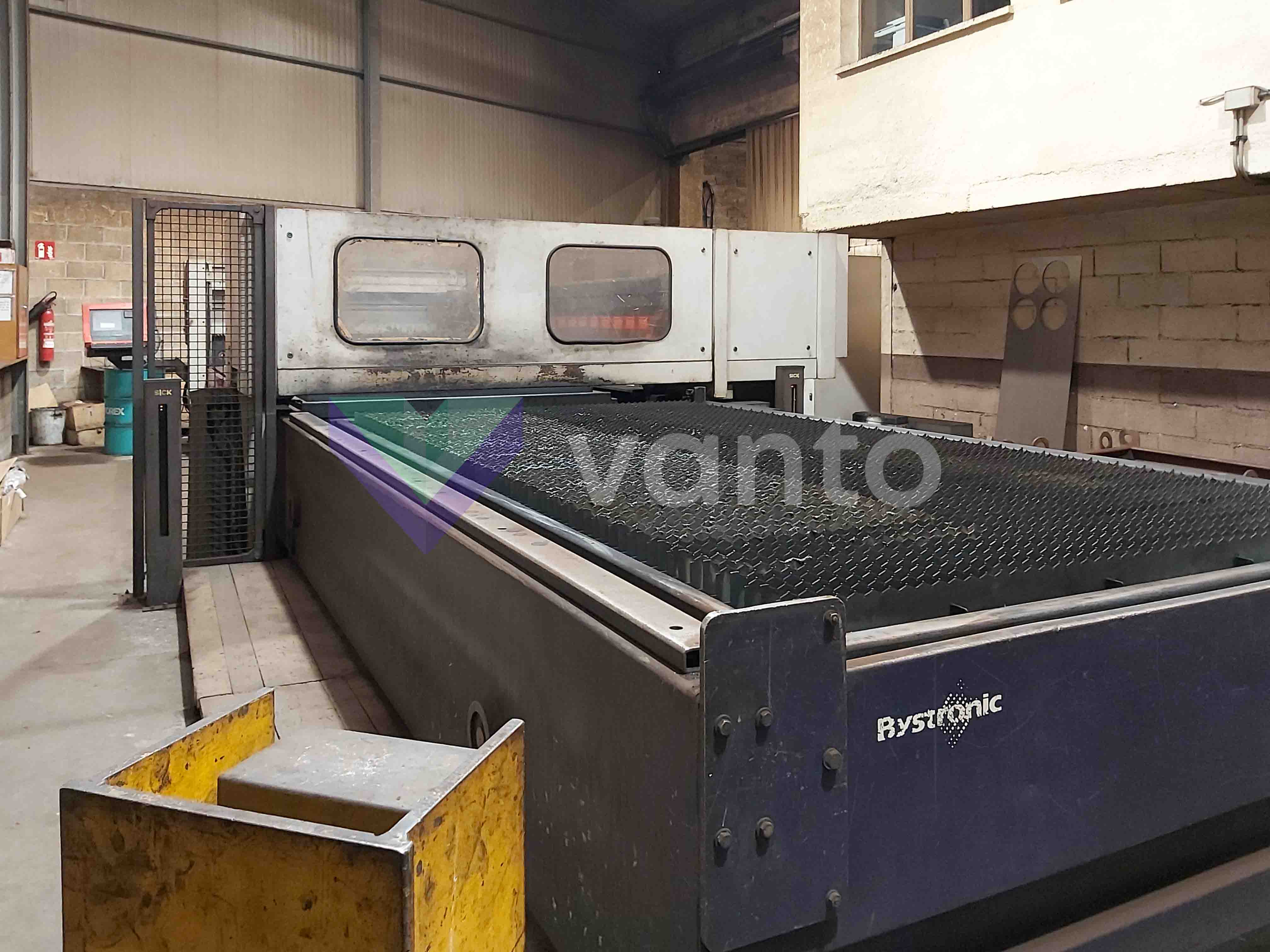 BYSTRONIC BYSTAR 4020 Laser cutting machine (CO2) (2003) id10778